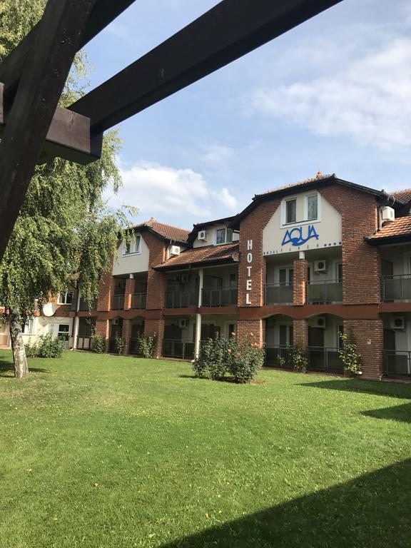 Hotel Aqua Panon Magyarkanizsa Kültér fotó